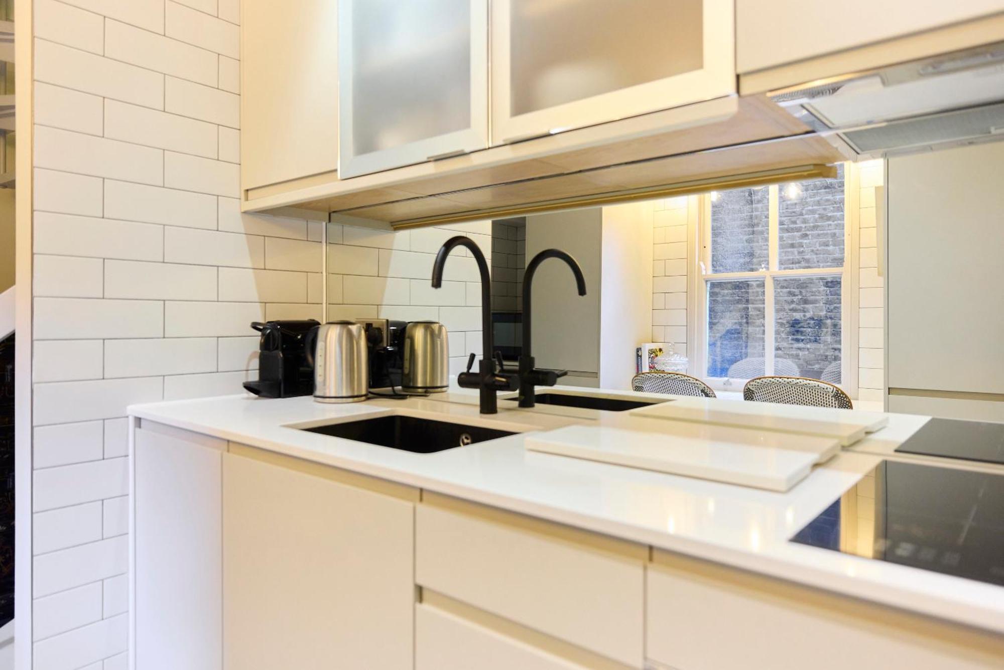 Апартаменти The Kensington Designer'S Retreat - Modern 1Bdr Flat Лондон Екстер'єр фото
